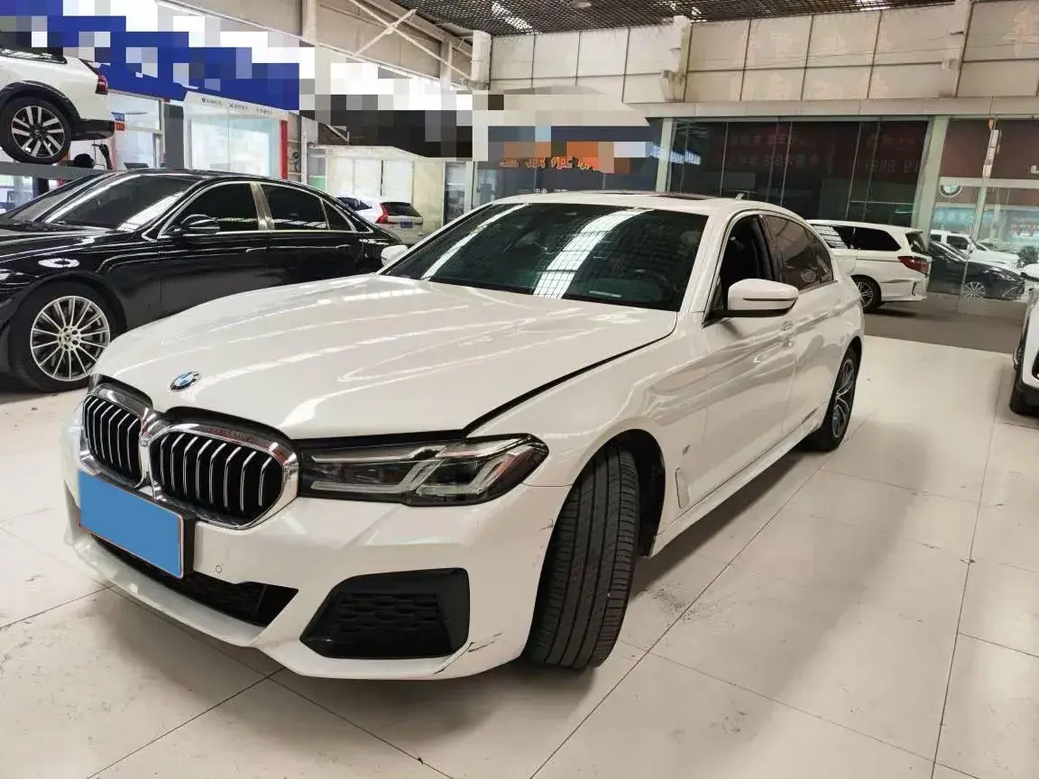 2021 BMW 5 Series 2.0T 184HP L4 8AT