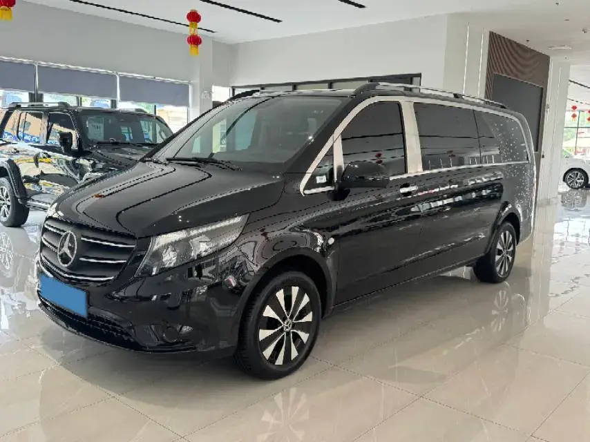 2021 Mercedes-Benz Vito 2.0T 211HP L4 9AT