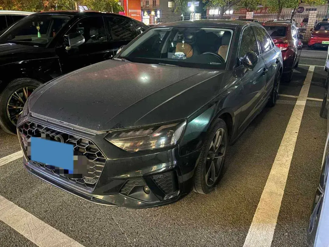 2020 Audi A4L 2.0T 150HP L4 7DCT