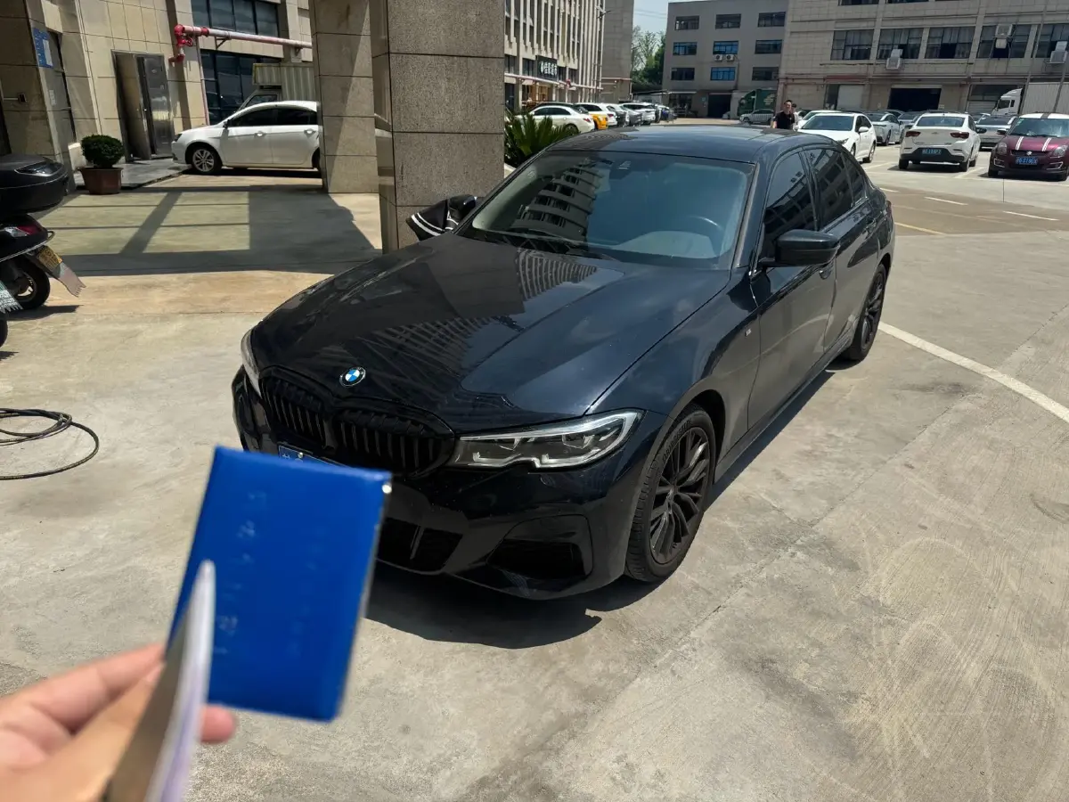 2022 BMW 3 Series 2.0T 184HP L4 8AT