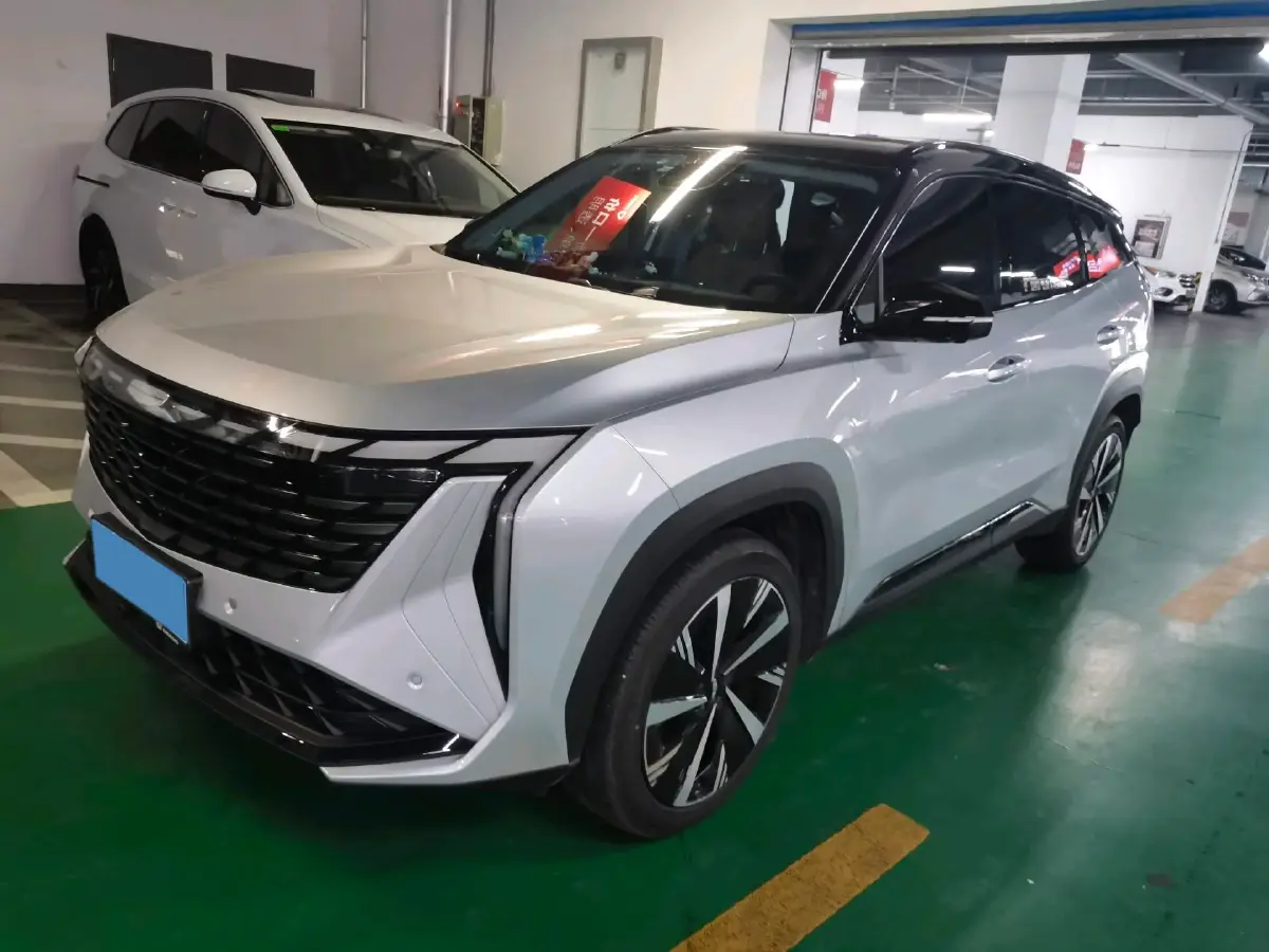 2024 Geely StarRay 1.5T 181HP L4 7DCT