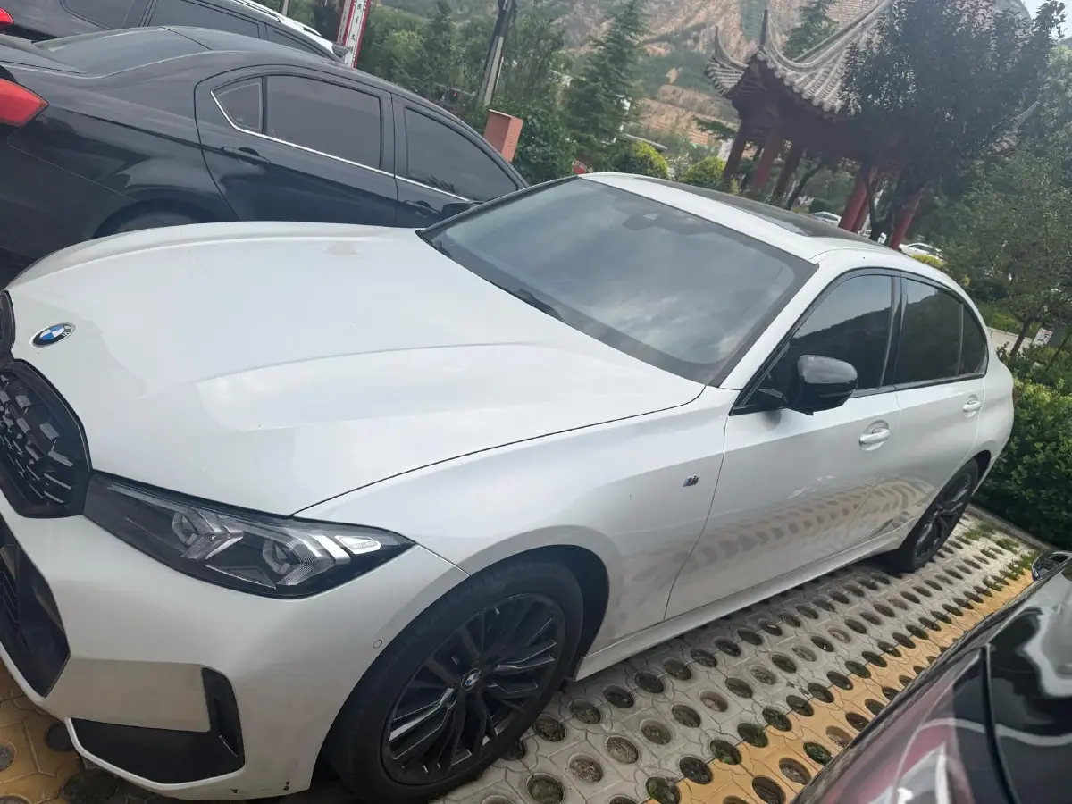 2023 BMW 3 Series 2.0T 184HP L4 8AT