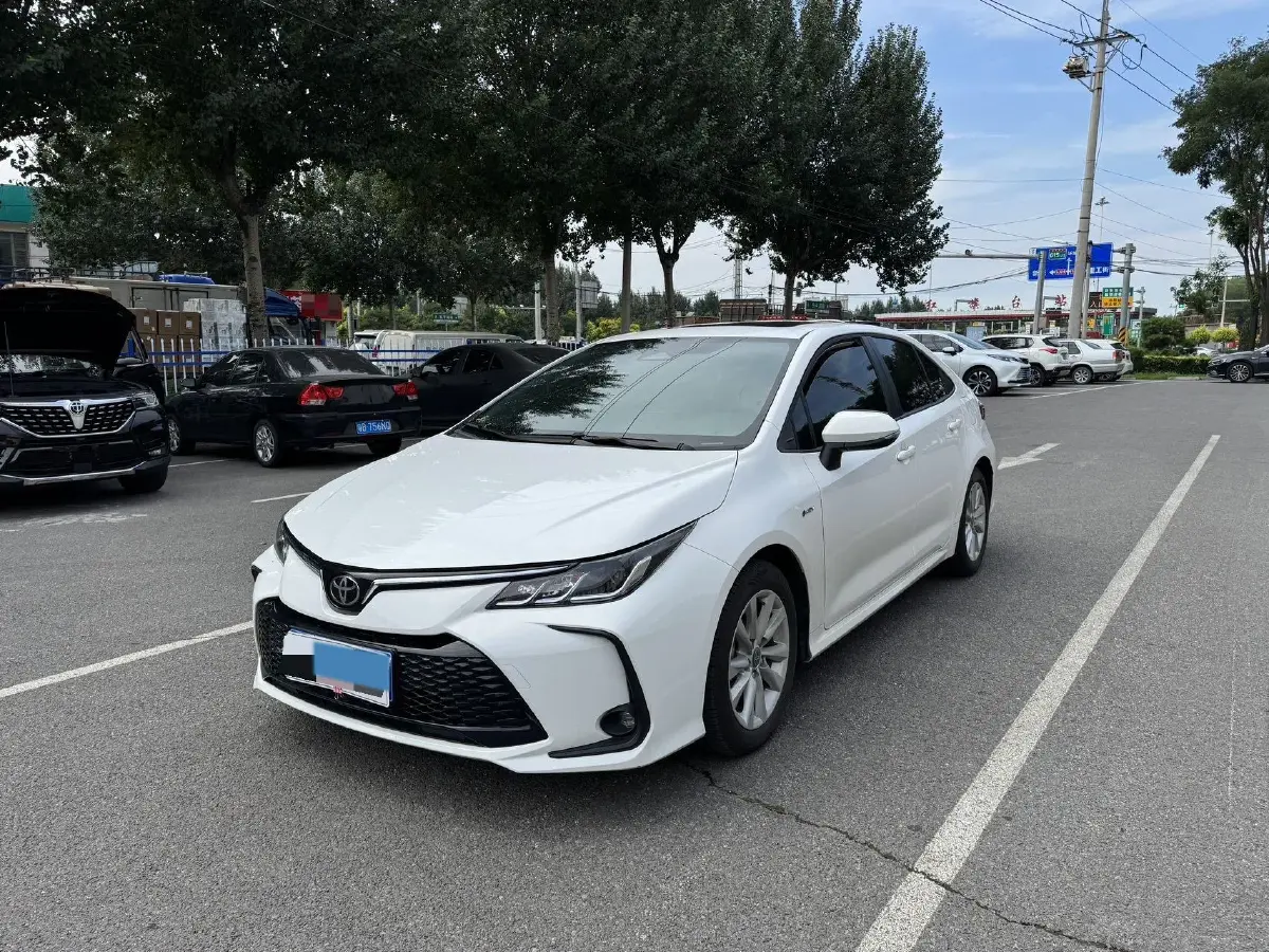 2024 Toyota Corolla 1.8L 98HP L4 E-CVT Hybrid