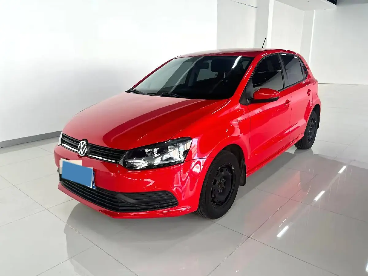 2016 Volkswagen Polo 1.4L 90HP L4 5MT