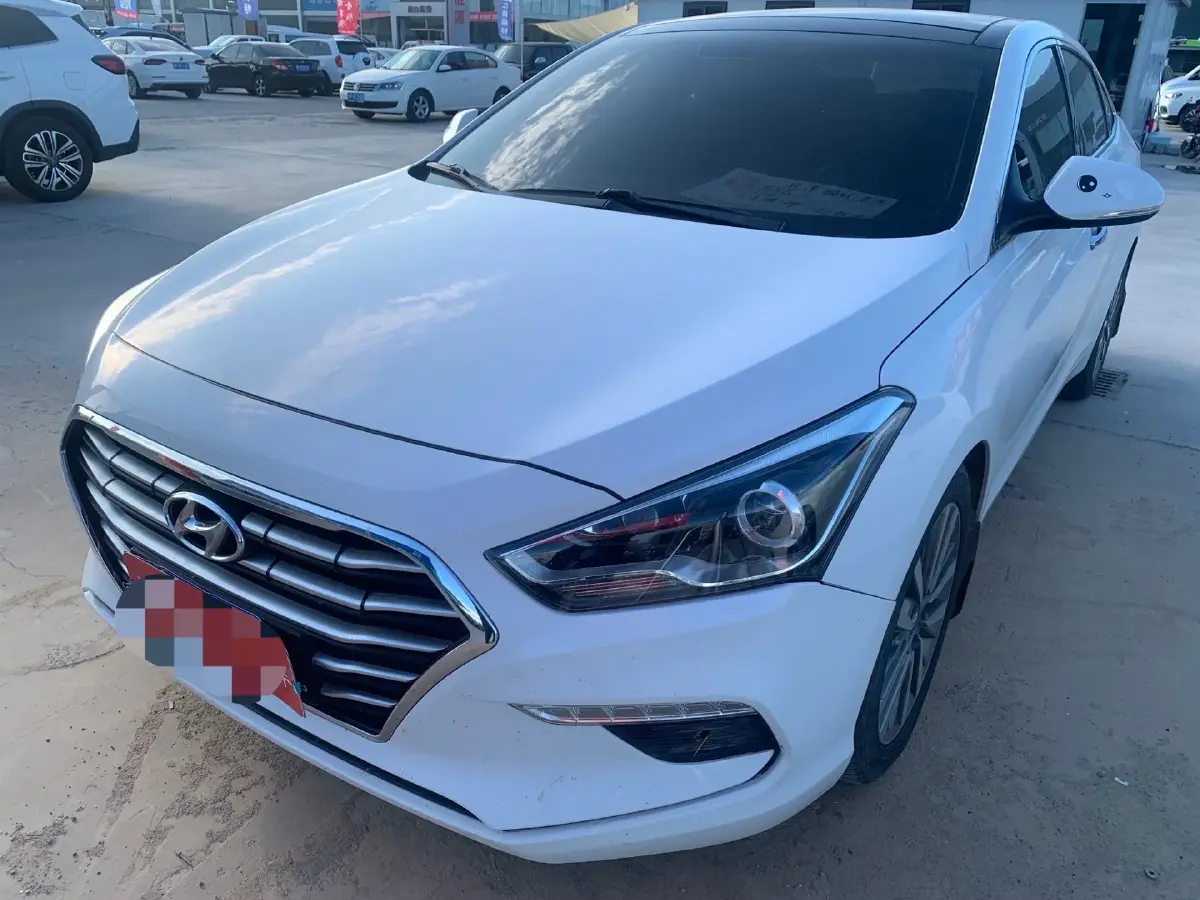 2017 Hyundai Mistra 1.8L 143HP L4 6AT