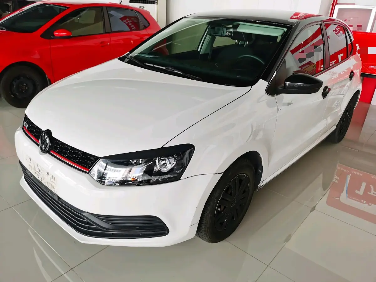 2016 Volkswagen Polo 1.4L 90HP L4 5MT