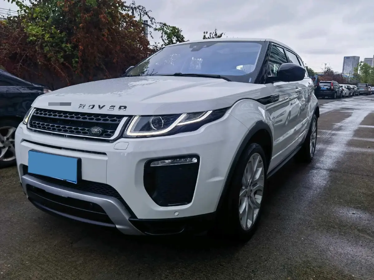 2018 Land Rover Range Rover Evoque 2.0T 241HP L4 9AT