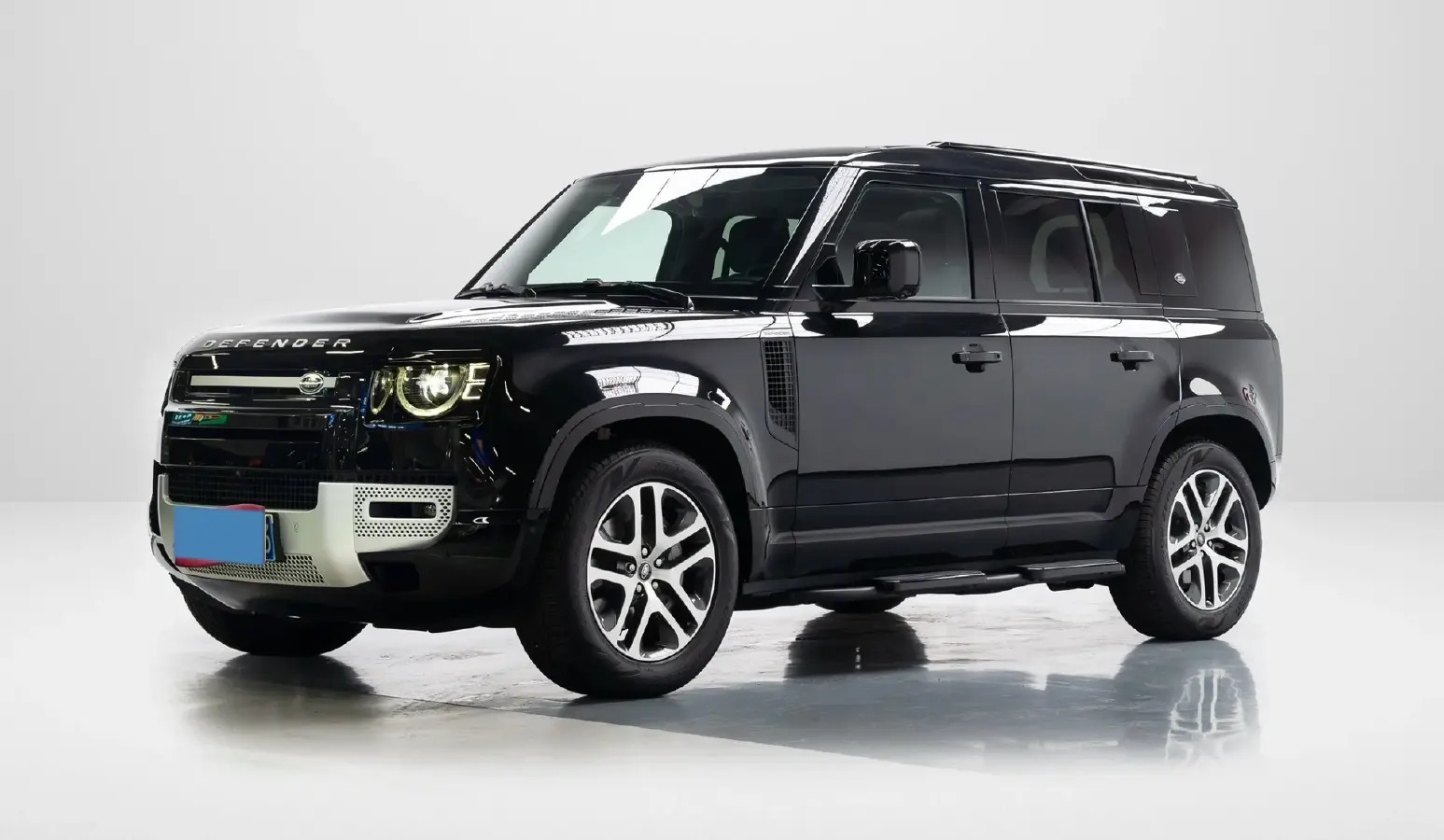 2024 Land Rover Defender 3.0T 400HP L6 8AT