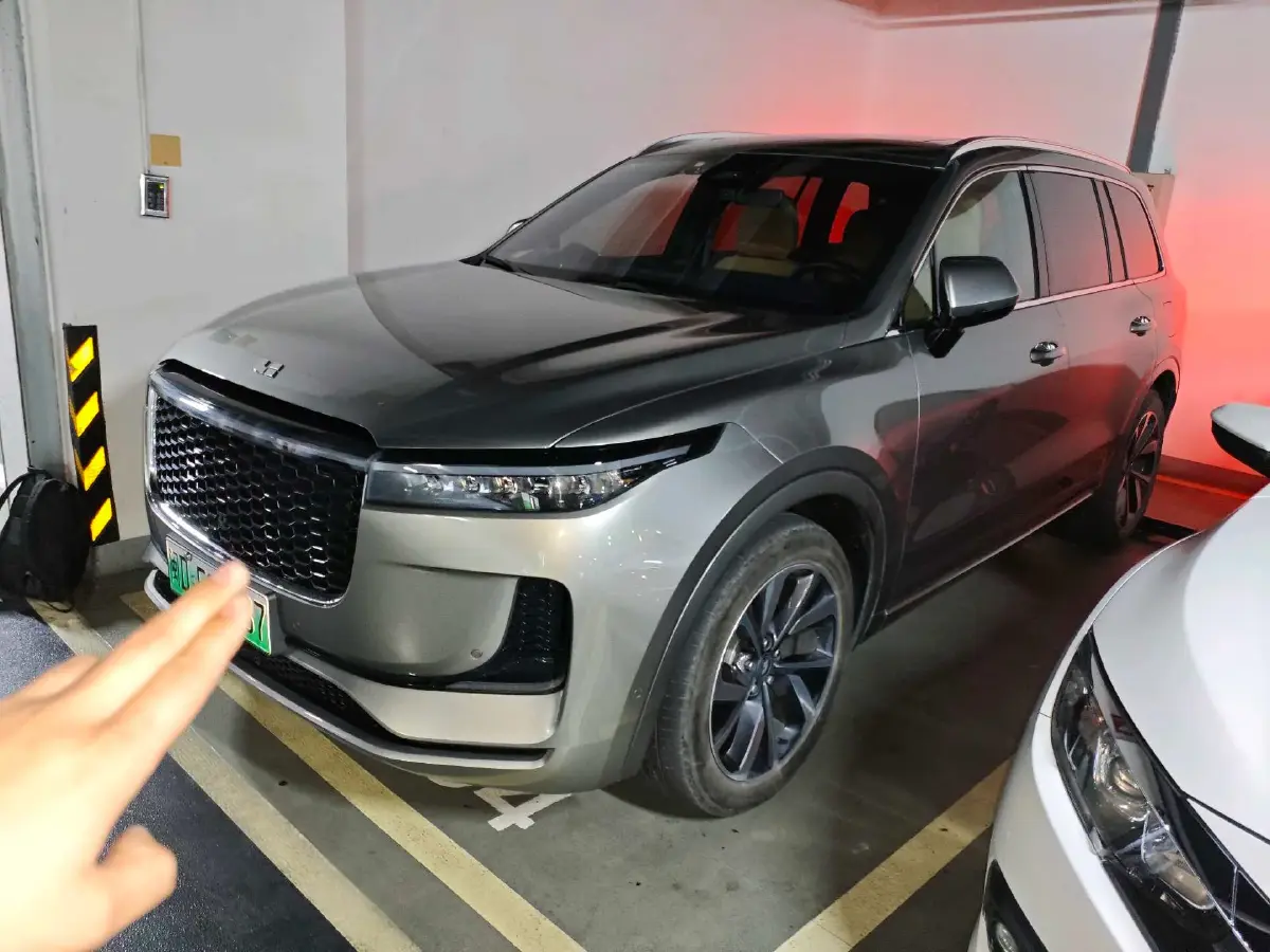 2021 Li ONE Range Extended 131HP REEV 40.5KWH