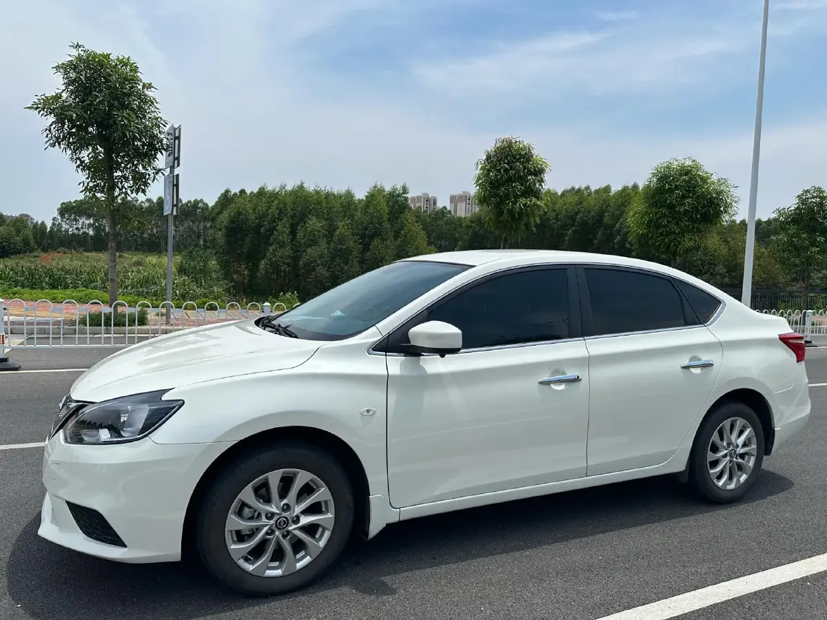 2022 Nissan Sylphy 1.6L 122HP L4 5MT