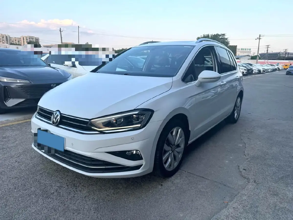 2019 Volkswagen Golf Sportsvan 1.4T 150HP L4 7DCT