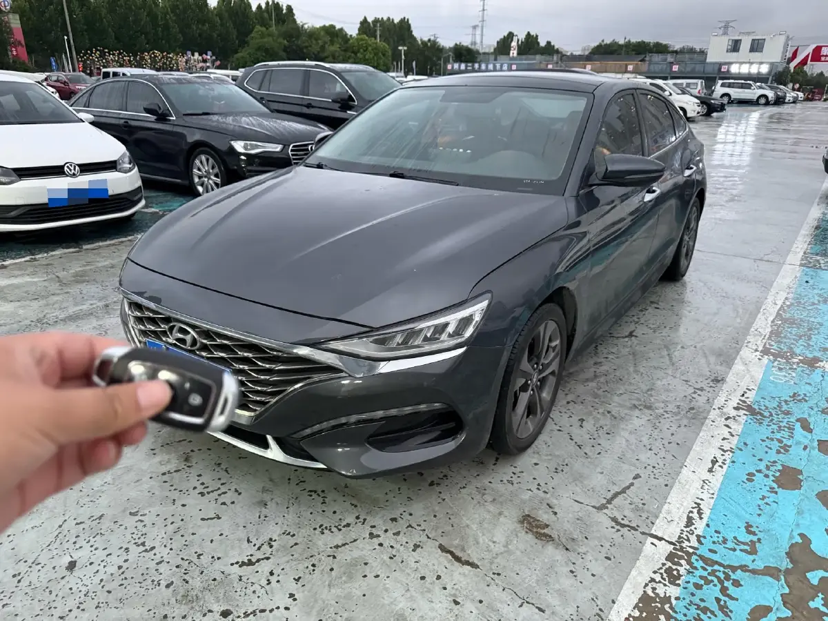 2021 Hyundai La Festa 1.6T 204HP L4 7DCT