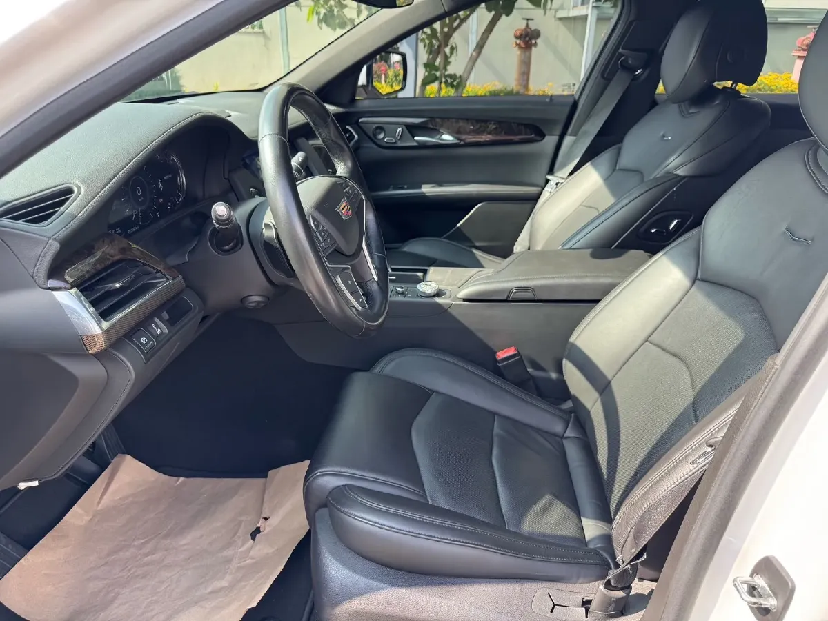 2020 Cadillac CT6 2.0T 241HP L4 10AT,autocango,china used car exporter,china ev exporter,chinese used car exporter,chinese used ev exporter