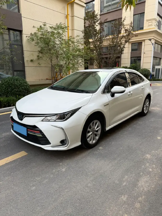 2019 Toyota Corolla 1.8L 98HP L4 E-CVT Hybrid