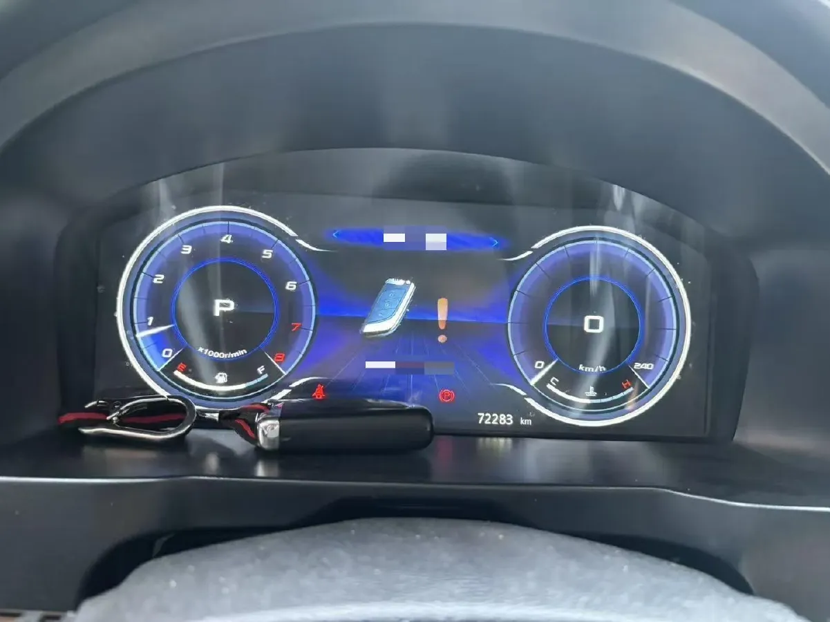 2017 LiFan X80 2.0T 192HP L4 6AT,autocango,china used car exporter,china ev exporter,chinese used car exporter,chinese used ev exporter