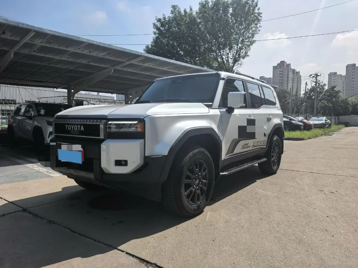 2024 Toyota Land Cruiser Prado 2.4T 282HP L4 8AT Hybrid,autocango,china used car exporter,china ev exporter,chinese used car exporter,chinese used ev exporter