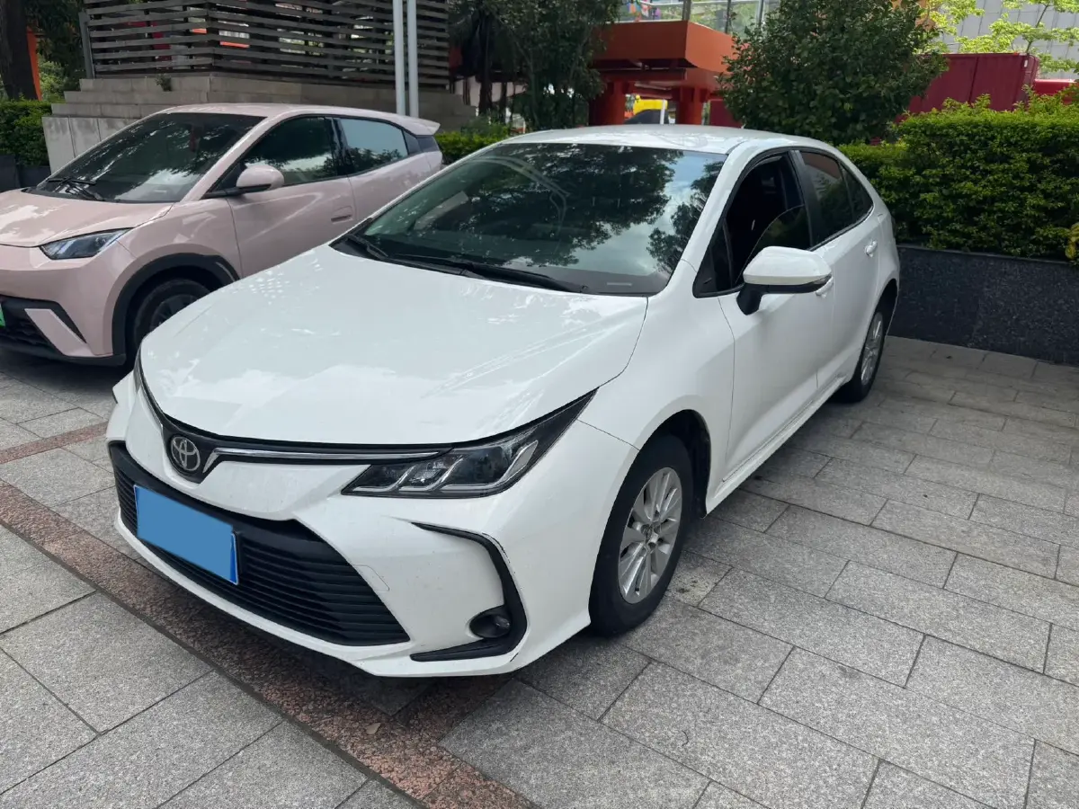 2022 Toyota Corolla 1.2T 116HP L4 CVT