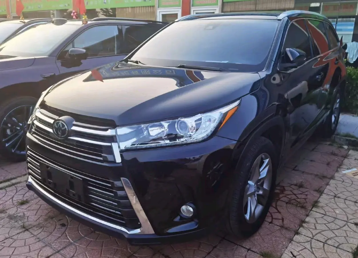 2021 Toyota Highlander 2.0T 220HP L4 6AT