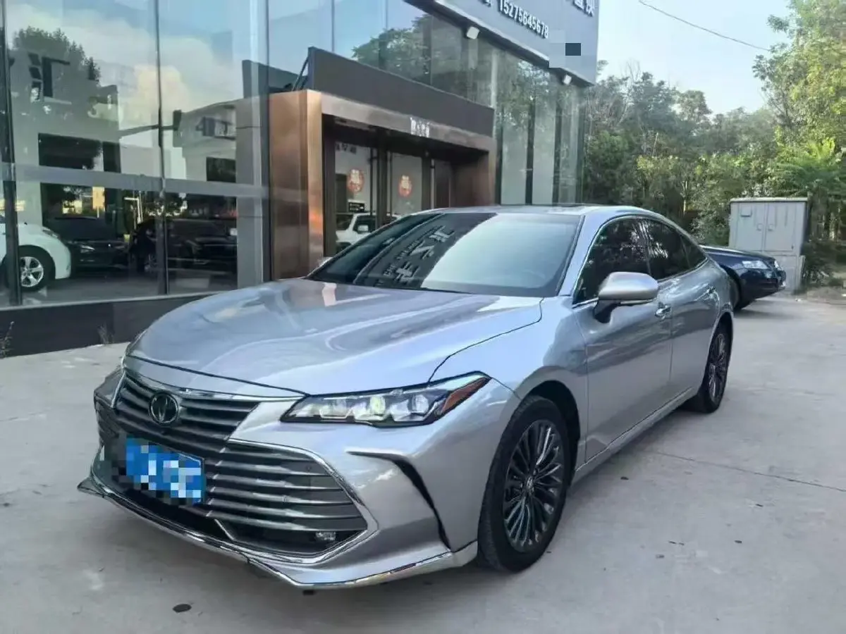 2019 Toyota Avalon 2.0L 178HP L4 CVT