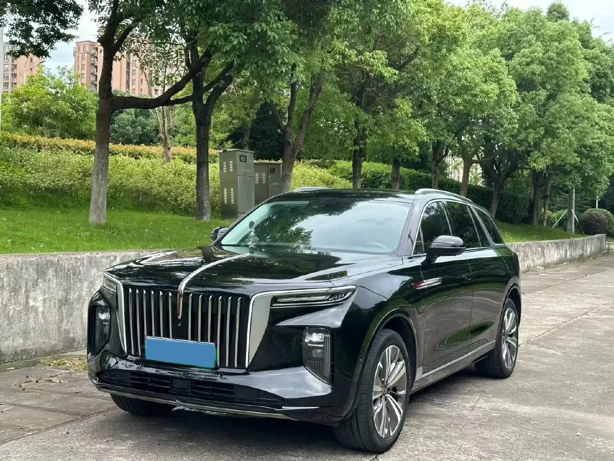 2022 HongQi E-HS9 BEV 120KWH