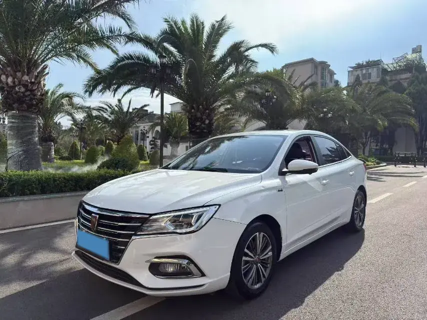 2019 Roewe i5 1.5L 120HP L4 CVT