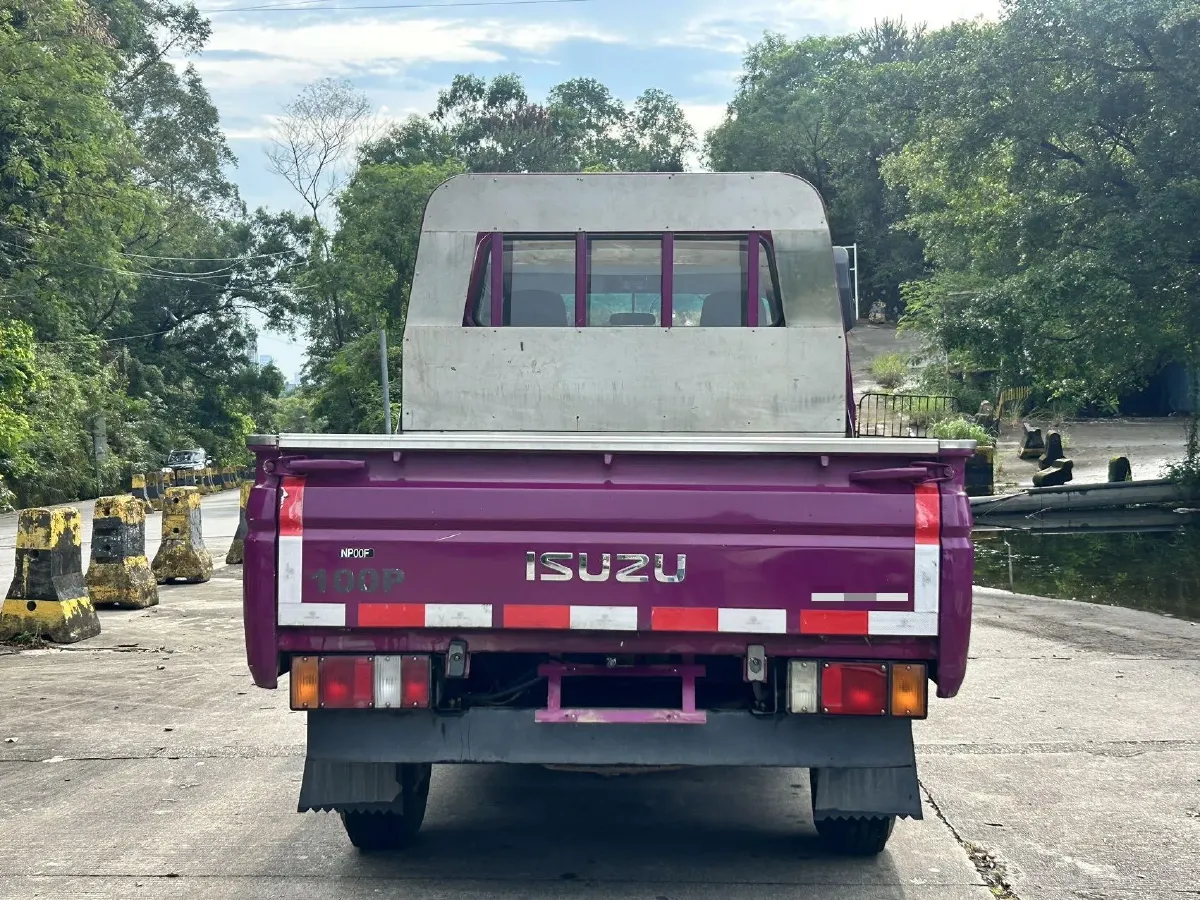 2025 Isuzu Light Truck 5MT,autocango,china used car exporter,china ev exporter,chinese used car exporter,chinese used ev exporter