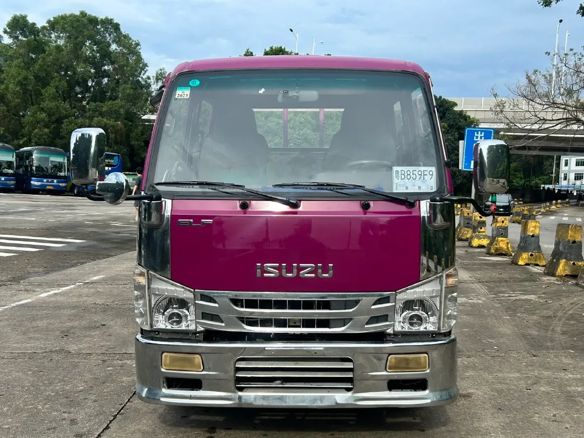 2025 Isuzu Light Truck 5MT,autocango,china used car exporter,china ev exporter,chinese used car exporter,chinese used ev exporter
