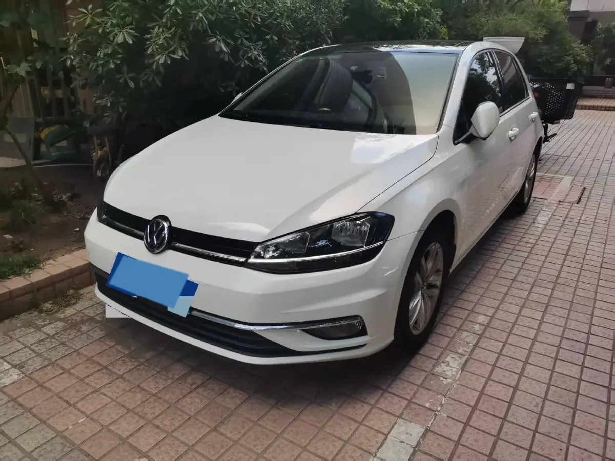 2018 Volkswagen Golf 1.4T 150HP L4 7DCT