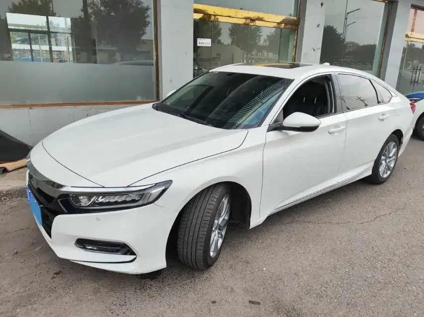 2018 Honda Accord 1.5T 194HP L4 CVT