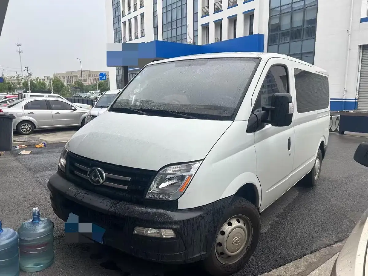 2019 MAXUS XinTu V80 2.5T 136HP L4 6MT