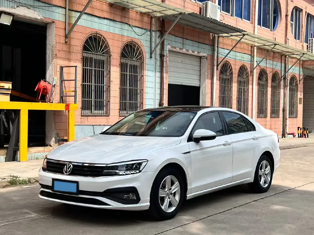 2021 Volkswagen Lamando 1.4T 131HP L4 7DCT