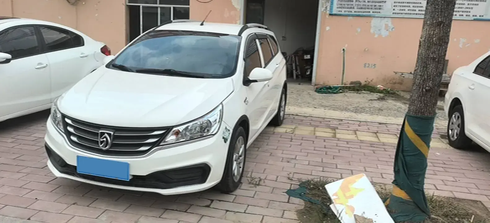 2020 BaoJun 310W 1.5L 105HP L4 5AMT