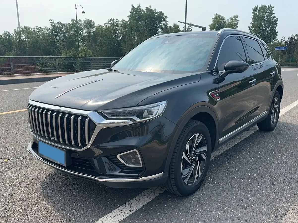 2022 HongQi HS5 2.0T 224HP L4 6AT