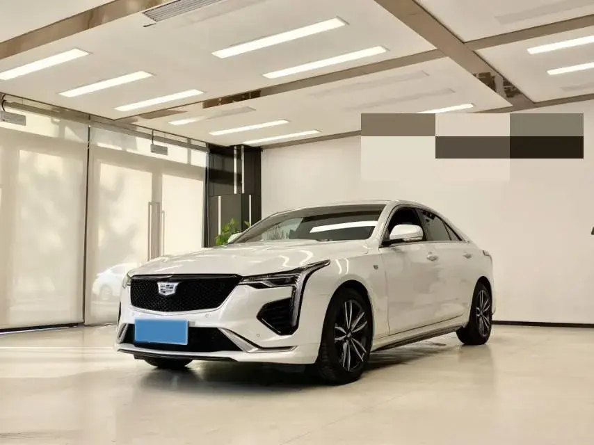 2023 Cadillac CT4 1.5T 211HP L4 8AT