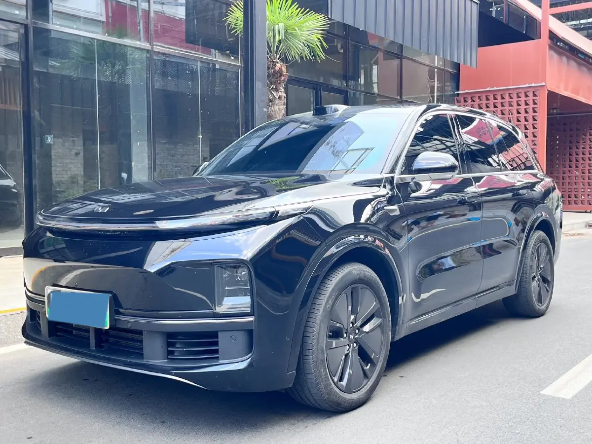 2024 Li L8 Range Extended 154HP REEV 42.8KWH