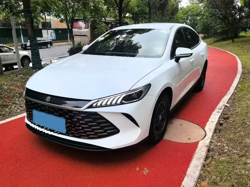 2025 BYD Qin Plus 1.5L 101HP L4 E-CVT PHEV 7.68KWH