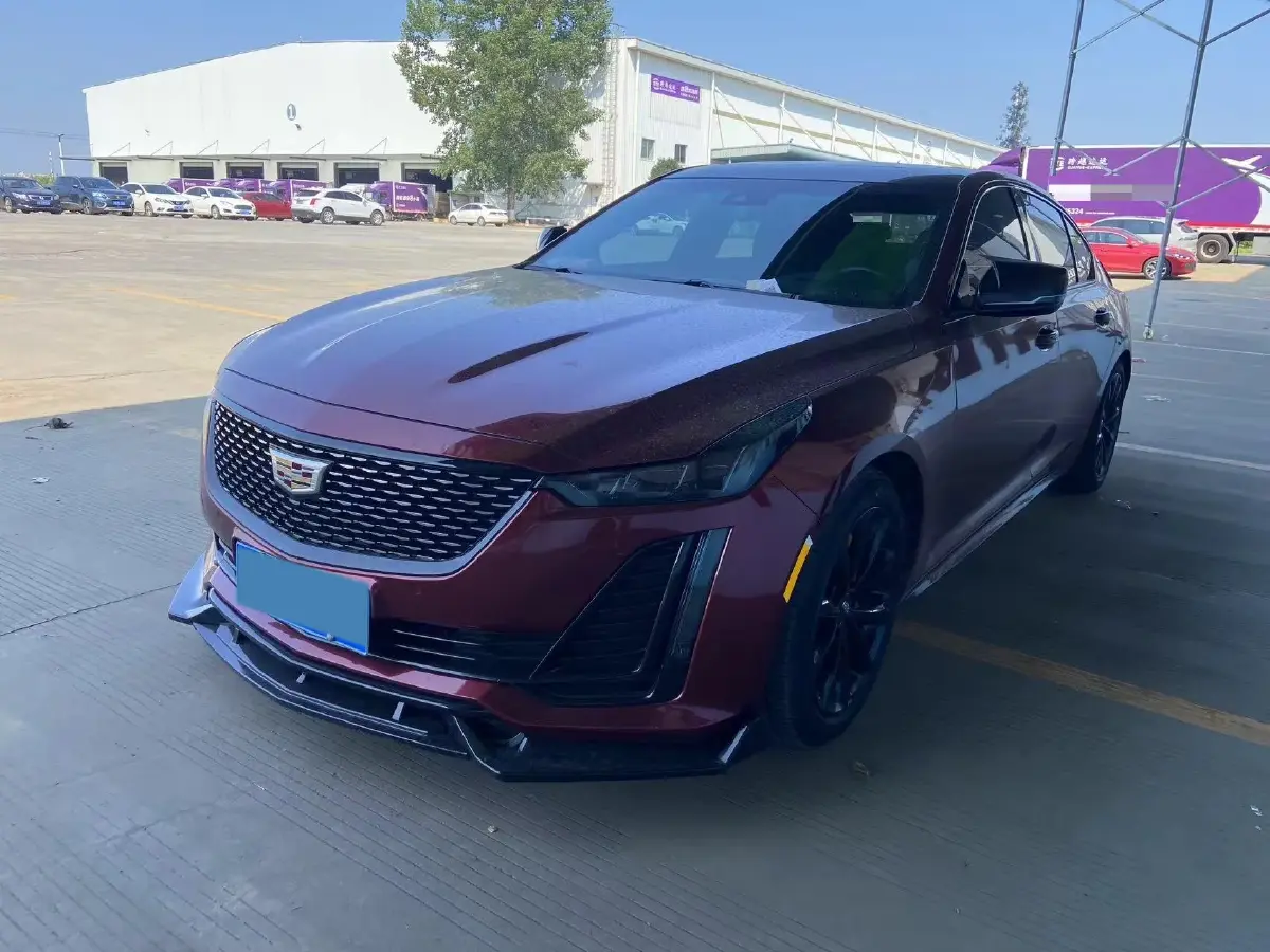 2022 Cadillac CT5 2.0T 237HP L4 10AT