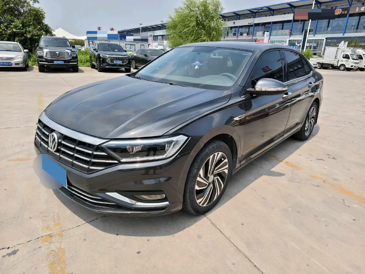 2021 Volkswagen Sagitar 1.4T 150HP L4 7DCT