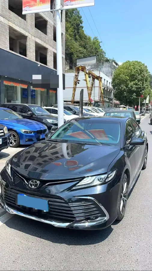2023 Toyota Camry 2.5L 207HP L4 8AT