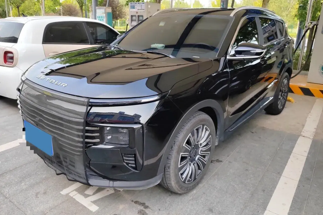 2025 Jetour X70 Plus 1.5T 156HP L4 6DCT