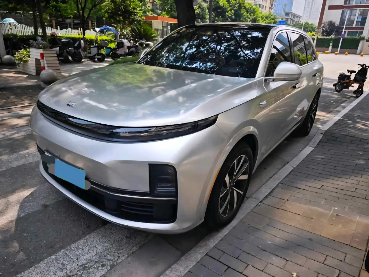 2023 Li L7 Range Extended 154HP REEV 40.9KWH