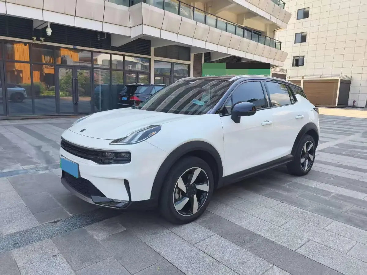 2020 LYNK&CO 06 EM-P 1.5T 177HP L3 7DCT PHEV 11.3KWH