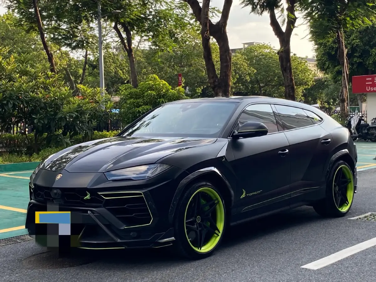 2021 Lamborghini Urus 4.0T 641HP V8 8AT