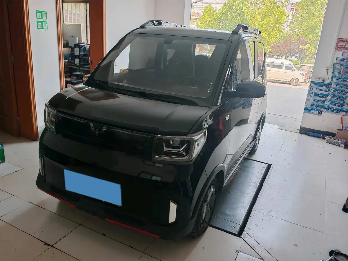 2022 WuLing HongGuang MINI EV BEV 26.5KWH