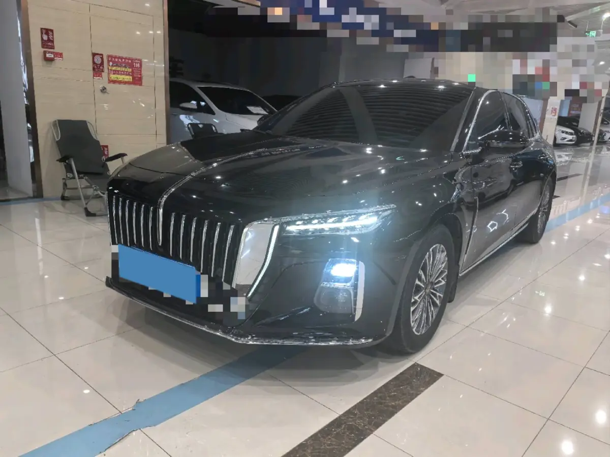 2023 HongQi H5 2.0T 224HP L4 8AT