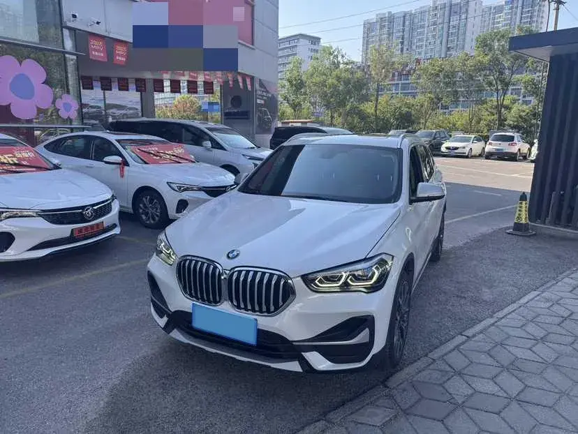 2021 BMW X1 2.0T 192HP L4 8AT