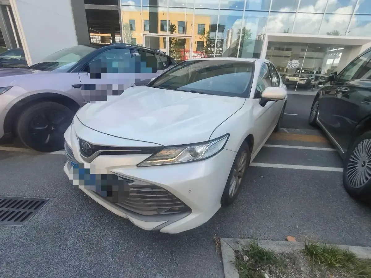 2018 Toyota Camry 2.0L 169HP L4 6AT