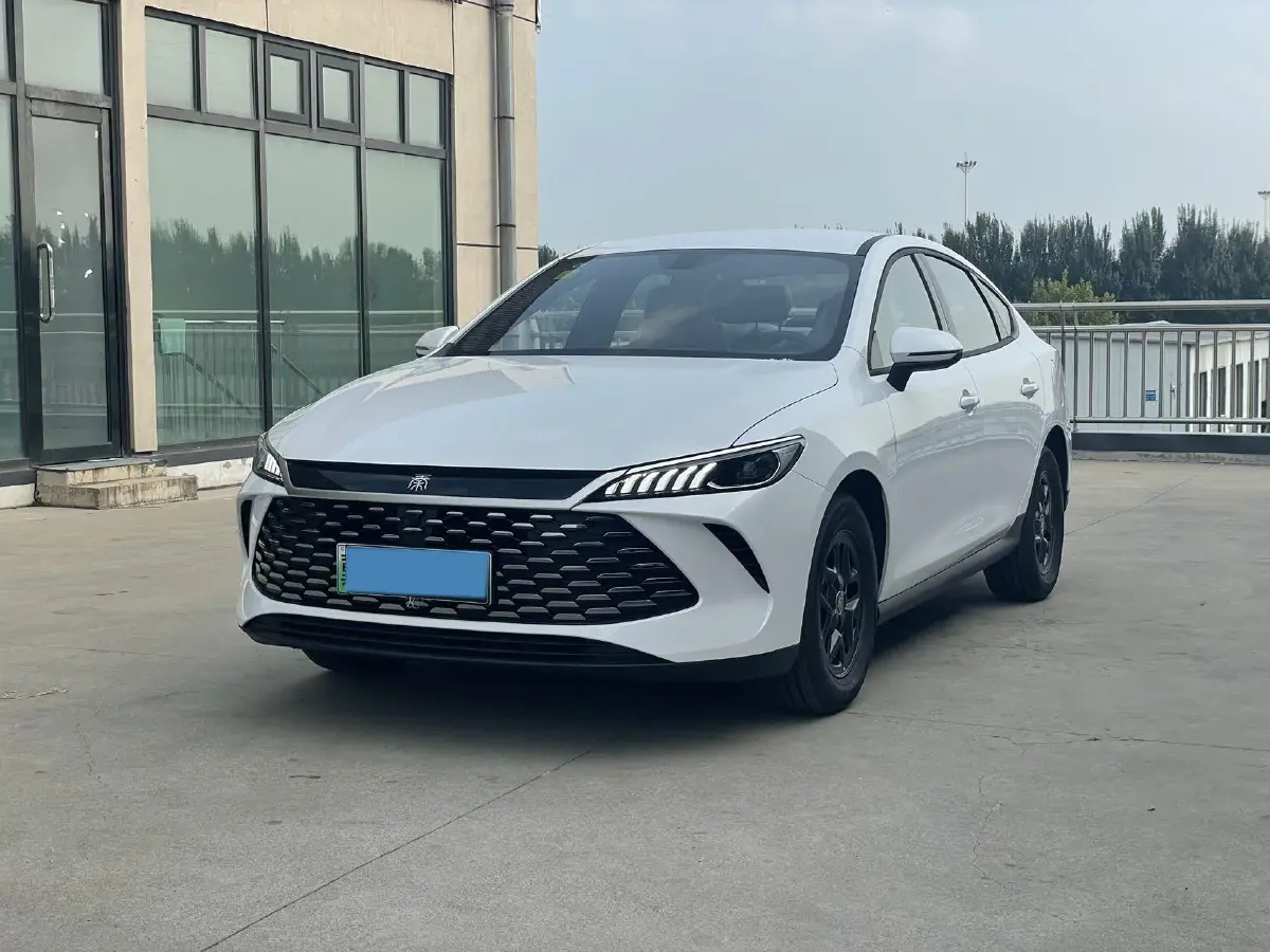 2025 BYD Qin Plus 1.5L 101HP L4 E-CVT PHEV 7.68KWH