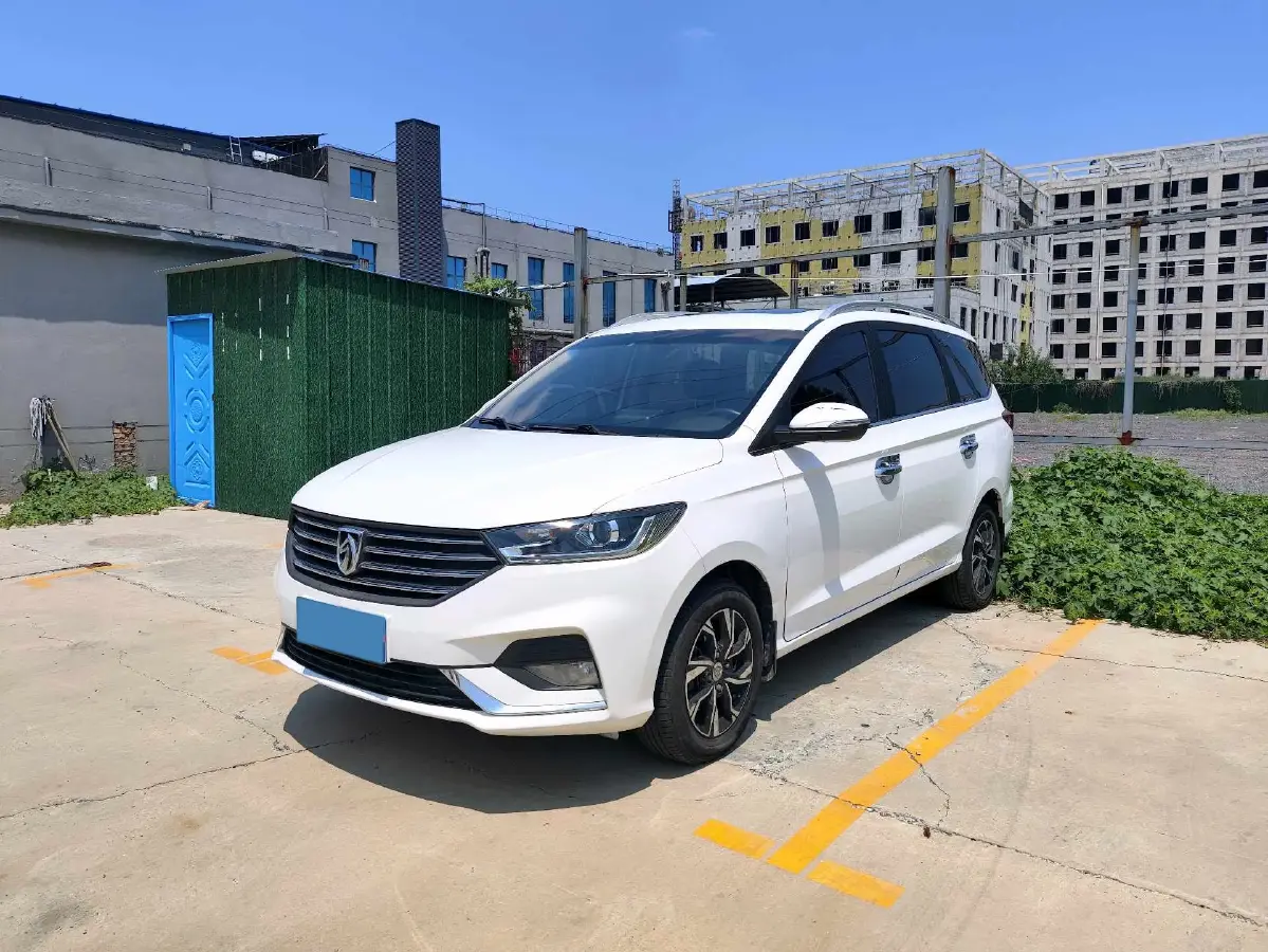 2018 BaoJun 360 1.5L 112HP L4 6MT