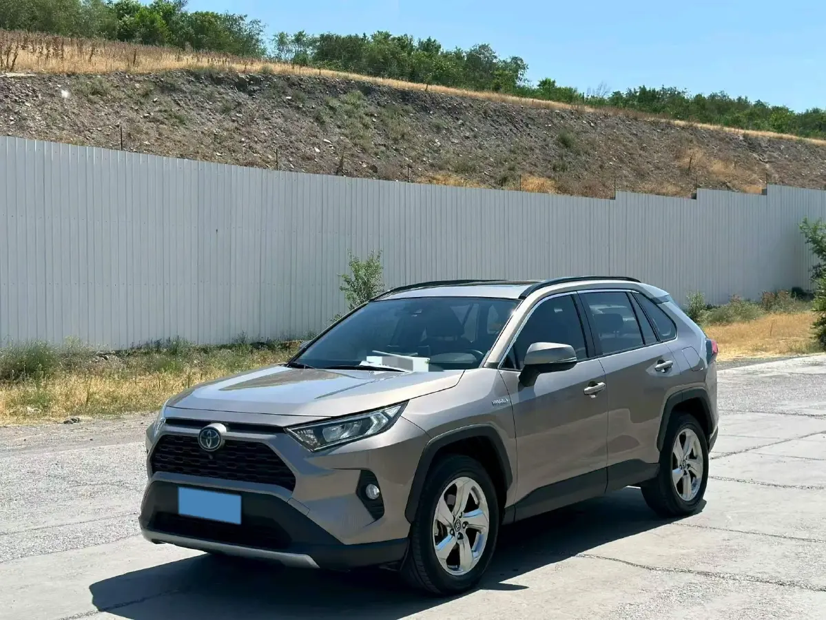 2021 Toyota RAV4 Hybird E+ 2.5L 180HP L4 E-CVT PHEV 15.984KWH